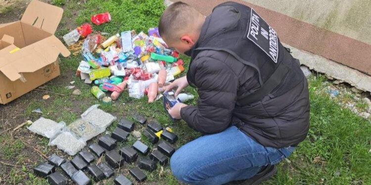 Задержание более 10 кг наркотиков: контрабанда из Испании под видом сладостей и панеттоне