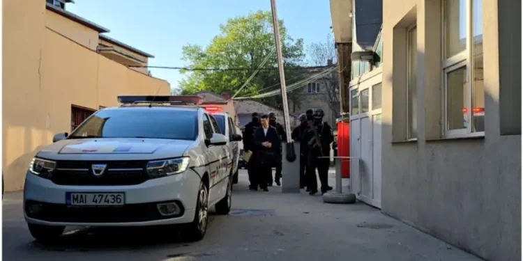 Бывший заместитель директора СИБ Александру Бэлан будет доставлен сегодня в Республику Молдова. Его передадут на таможне Албица