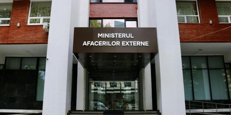 Министерство иностранных дел расширяется на фоне кризиса и роста цен