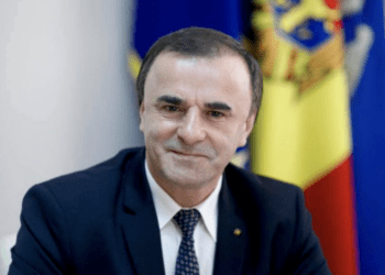 Vasile Tarlev: trebuie reduse de urgență taxele la produsele petroliere