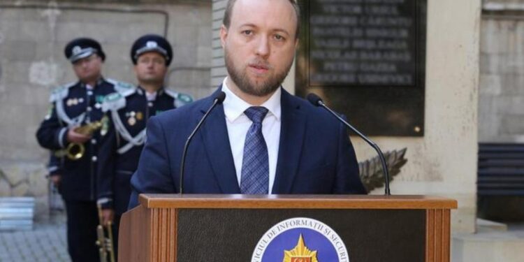 SIS va cheltui peste 1 milion de lei pentru a-și repara terenul de fotbal