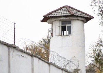 Construcția noului penitenciar, amânată: Plătim greșelile funcționarilor