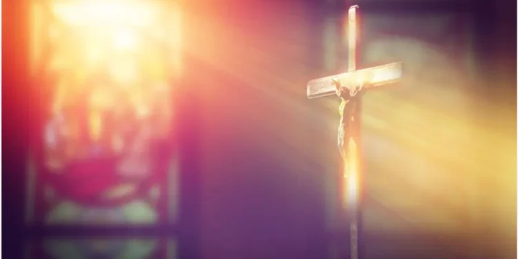 Великая суббота – одна из самых важных дней перед Пасхой: верующие готовятся к Воскресению Христову