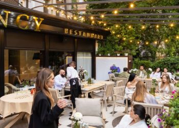 Un cetățean moldovean de 29 de ani a fost împușcat într-un restaurant din Kiev