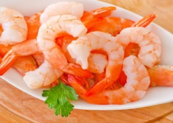 Учёные предупредили о вирусе из морепродуктов, который может вызывать серьёзное заболевание глаз