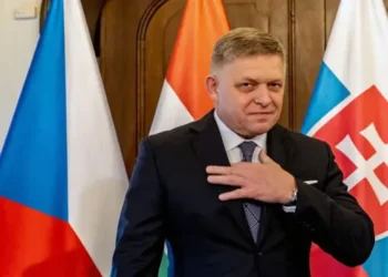 Lituania și Letonia au restricționat survolul avionului premierului Slovaciei spre Moscova