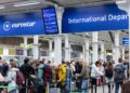 Haos pe aeroporturile din Europa: Se stă și trei ore la coadă din cauza noului sistem Entry/Exit. „E o mizerie”