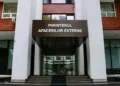 Numărul angajaților și cheltuielile, în Ministerul de Externe și cel al Apărării, se vor majora