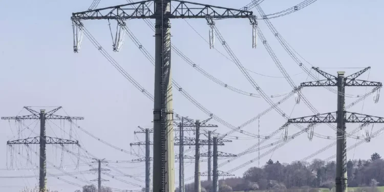 Pană de curent în vestul țării: mai multe raioane au rămas fără electricitate