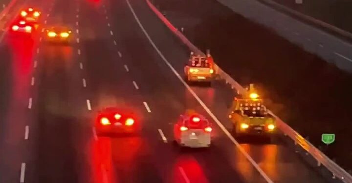 В Китае внедряют необычный способ борьбы с сонливостью водителей