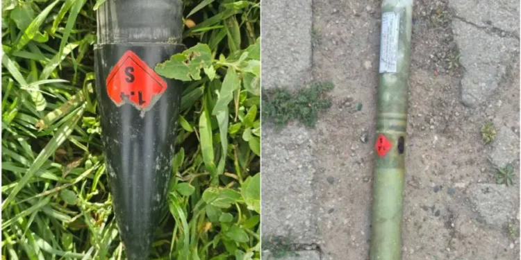 Три человека попали в больницу после взрывов предметов, похожих на противоградовые ракеты
