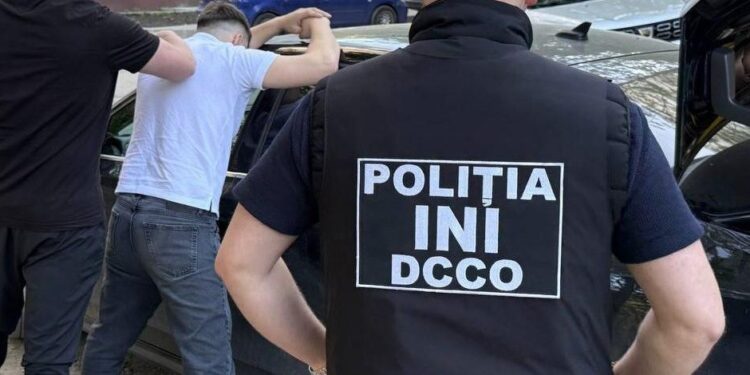 19-летний молодой человек задержан при попытке расплатиться фальшивыми банкнотами