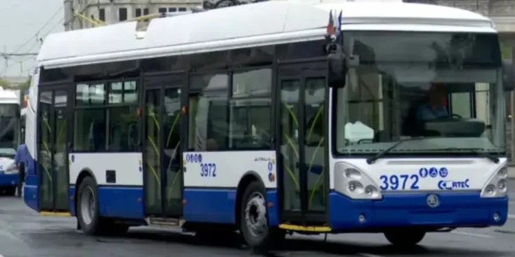 ДТП в центре Кишинёва: пешеход попал под троллейбус