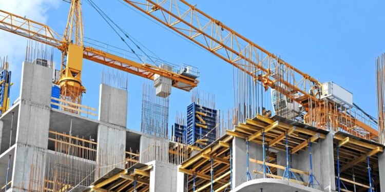 Domeniul construcțiilor, în cădere. Volumul lucrărilor executate s-a redus cu 12% față de anul trecut