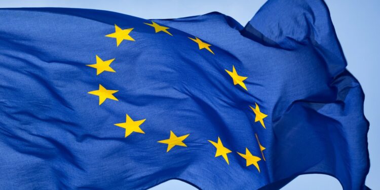 The Guardian: UE ar putea refuza dreptul de veto pentru noile state membre, în încercarea de a accelera extinderea