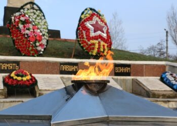 În Comrat a fost comemorată memoria eroilor căzuți în Marele Război pentru Apărarea Patriei