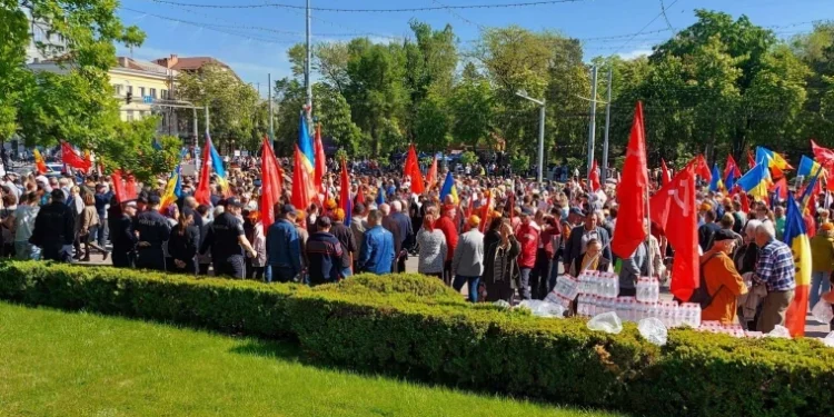 Autoritățile au refuzat, iarăși, să cedeze măcar un colț din PMAN pentru Marșul Victoriei