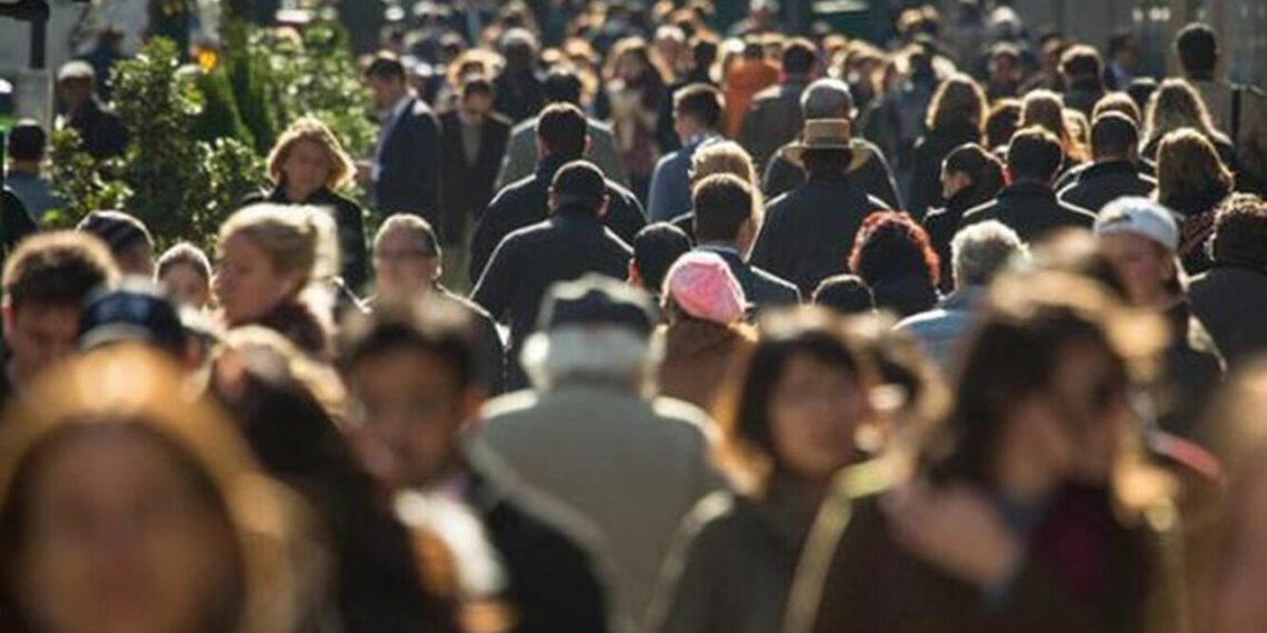 Piața muncii: Moldovenii, forțați să plece. Locurile lor – ocupate de asiatici