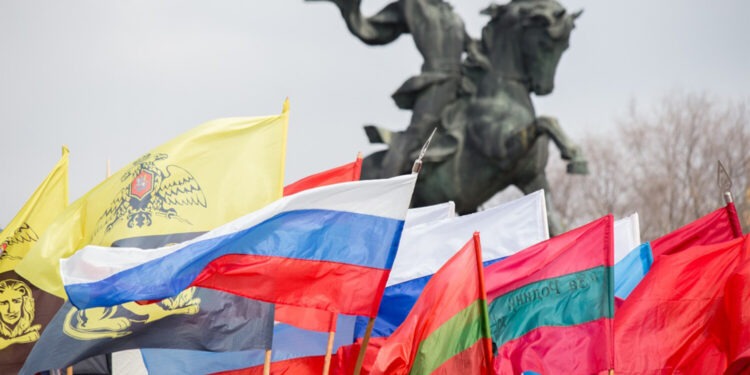 În Transnistria, zeci de mii de oameni vor să obțină cetățenia rusă