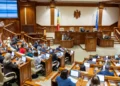 Скандал в парламенте Молдовы: депутат оппозиции требует опровержений заявлений Раду Мариана