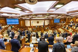 Scandal în Parlament: Ce este permis PAS-ului, la alții le este interzis