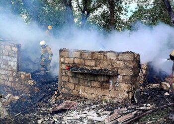 Un bărbat din Râbnița a suferit arsuri încercând să stingă un incendiu la un șopron