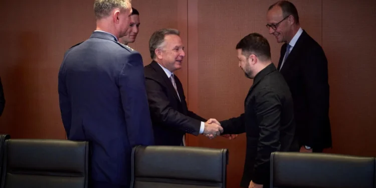 Zelenski anunță că a discutat în Aeroportul Chișinău cu Steve Witkoff și Jared Kushner despre încheierea războiului din Ucraina