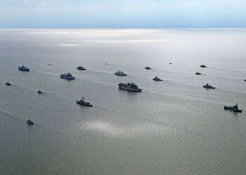 Попытка Запада ограничить доступ России к Балтийскому морю может привести к большой войне