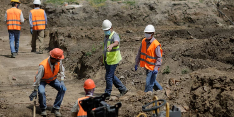 Criminalitate, salarii și locuri de muncă: ce îi face pe moldoveni să respingă muncitorii străini