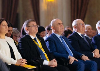 Fără promisiuni de aderare la UE, dar cu „porci și cârlani”. Cum a fost congresul PAS?