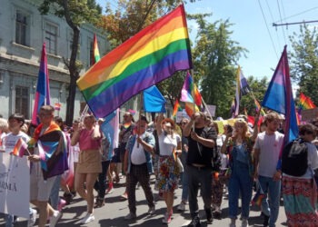 „Rușine”, trupe speciale și restricții. Cum s-a desfășurat marșul LGBT în Chișinău