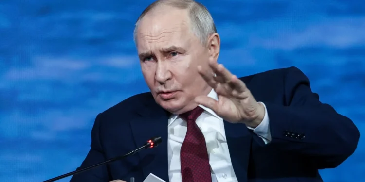 Путин назвал письмо Зеленского «хамским» и не увидел смысла во встрече