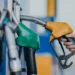 Carburanții continuă să se ieftinească: benzina scade cu 28 de bani, iar motorina cu 16 bani