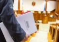 Puși pe jar? Cum comentează deputații PAS, acuzațiile de favoritism