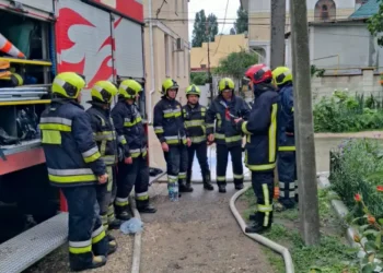 Пожар в жилом доме в Кишиневе: эвакуированы 15 человек